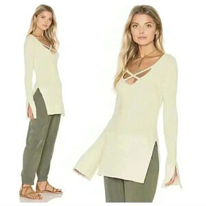 NWT Free People Women's Large Crisscross V-Neck Long Sleeve Tunic Sweater Cream